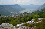Černá Hora - Pohled na Kotor z cesty do Lovčenu