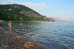 Černá Hora - Budva - Na pláži u kempu