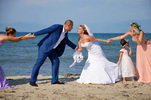 Albánie - Cape of Rodon, samota byla přerušena překvapením, konala se tu svatba a další a další...? ,-)